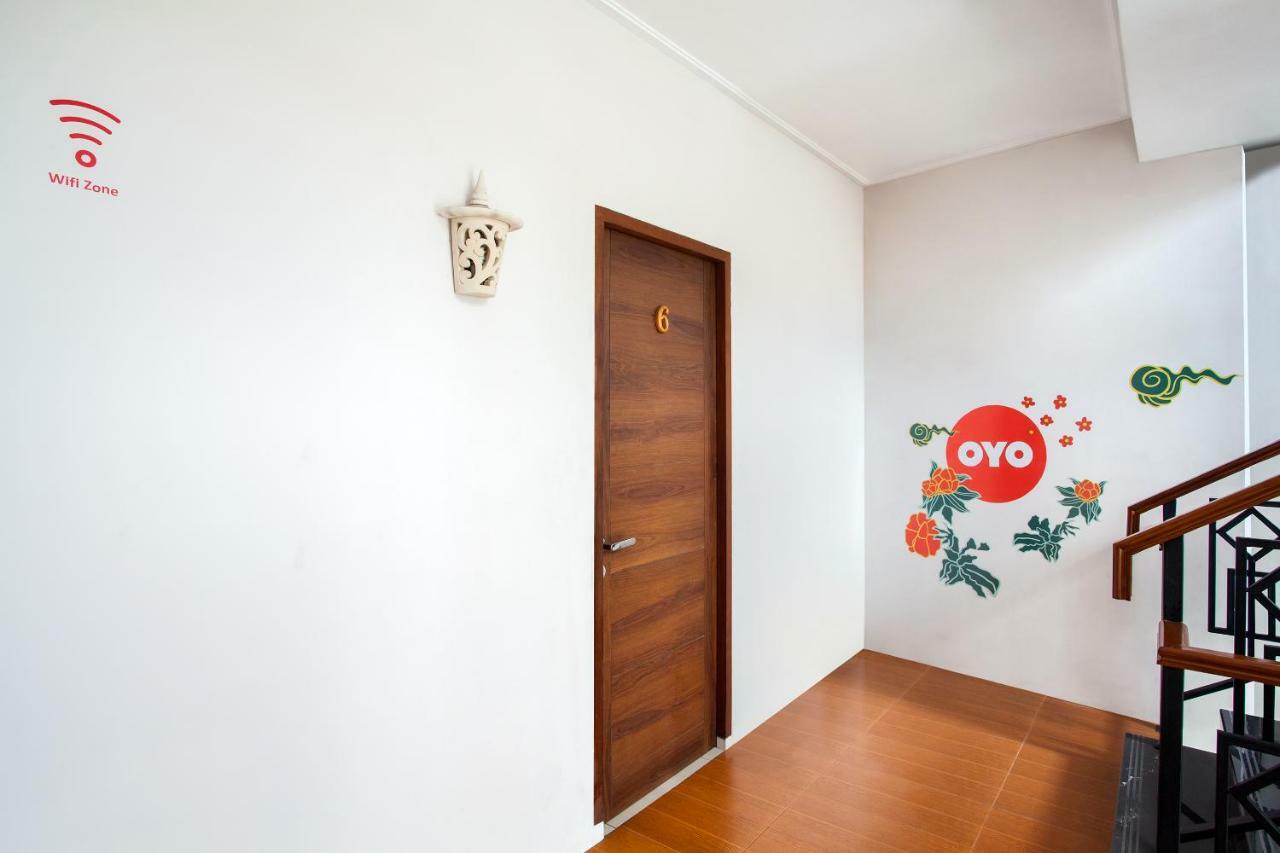 Oyo 107 쿠수마 크망 스위트 호텔 자카르타 외부 사진